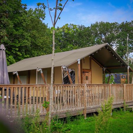 Vakantiepark Sallandshoeve Nieuw-Heeten Exterior foto