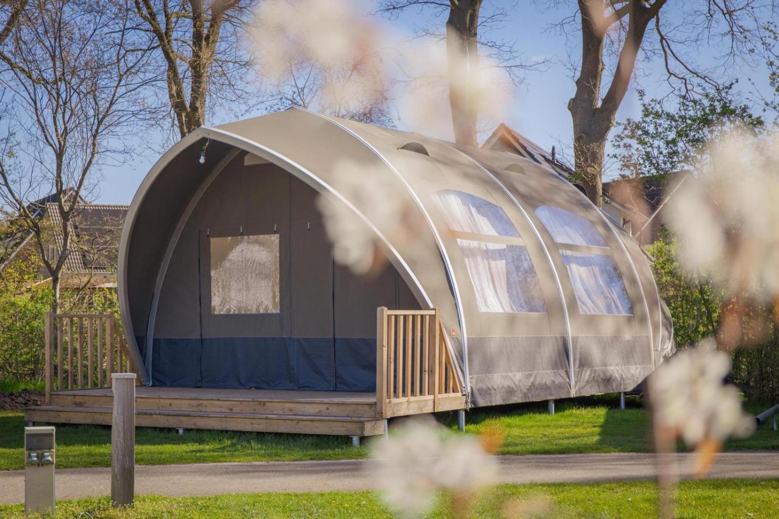 Vakantiepark Sallandshoeve Nieuw-Heeten Exterior foto
